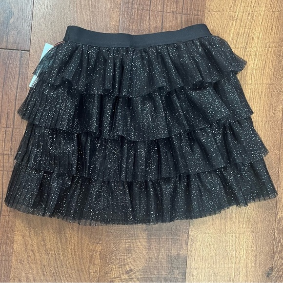 Nwt sparkly tiered skirt girls Sz small 6/6X black silver dot lined cat  & jack - Picture 5 of 6